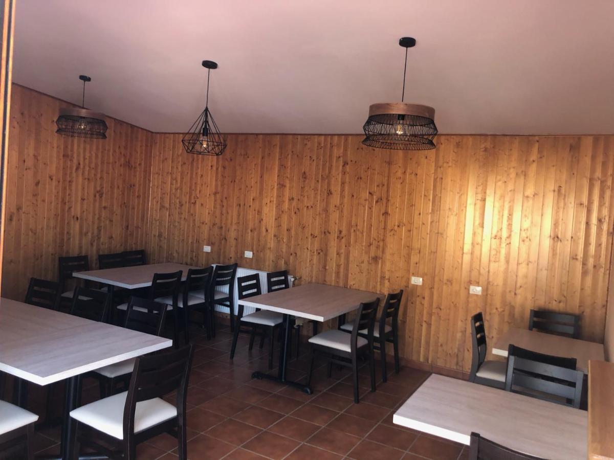 Albergue O Cruceiro Salgueiros Eksteriør billede